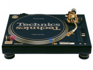 technics-gold-turntable
